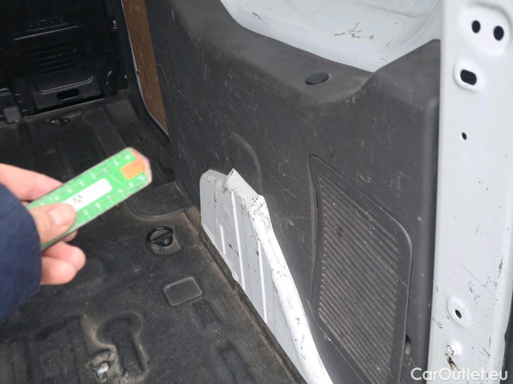  Ford  Transit Connect FORD /2013/4P/furgón Van 1.5 TDCi 74kW Trend 210 L2 #22