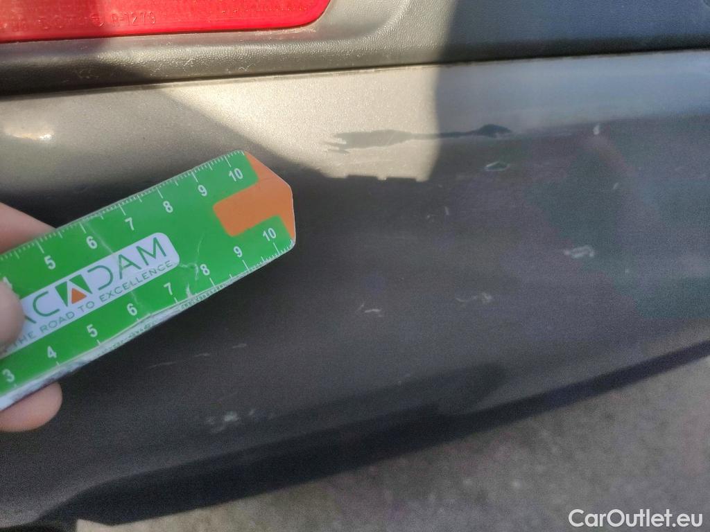  Toyota  RAV4 TOYOTA  / 2018 / 5P / todoterreno 2.5l Advance #25