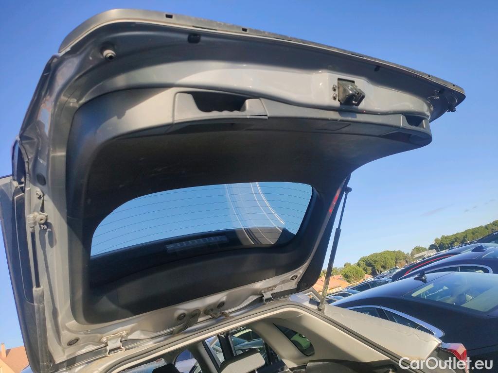  Toyota  RAV4 TOYOTA  / 2018 / 5P / todoterreno 2.5l Advance #12