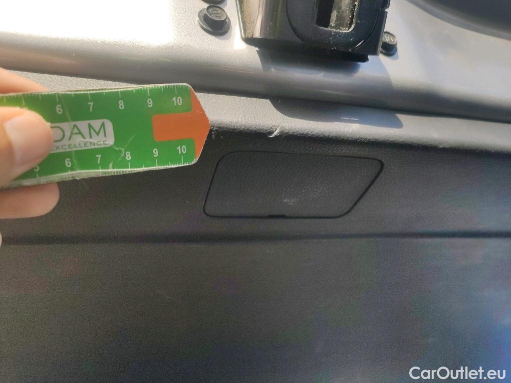  Toyota  RAV4 TOYOTA  / 2018 / 5P / todoterreno 2.5l Advance #13