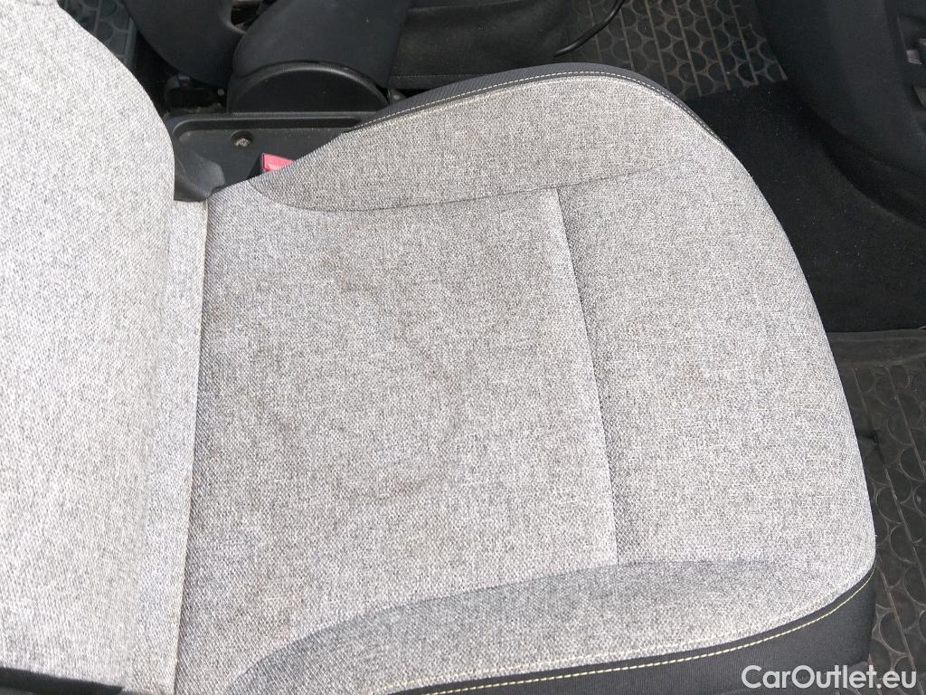  Citroen  Berlingo  Combi Live Edition 1.6 BlueHDi 100CV MT5 E5 #9