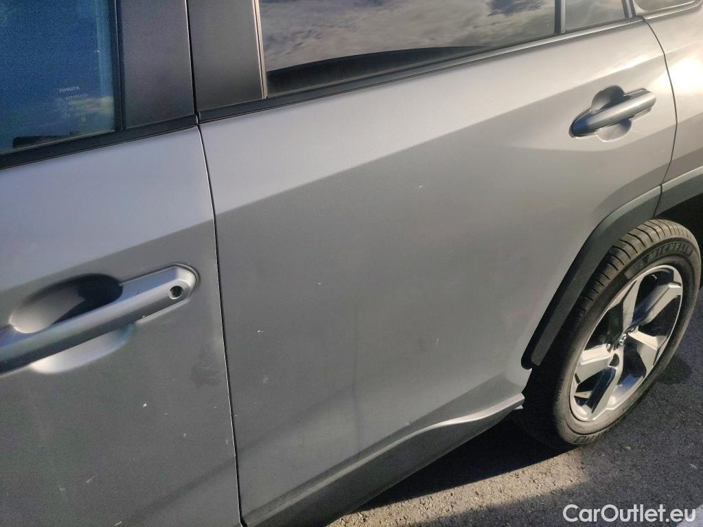  Toyota  RAV4 TOYOTA  / 2018 / 5P / todoterreno 2.5l Advance #8