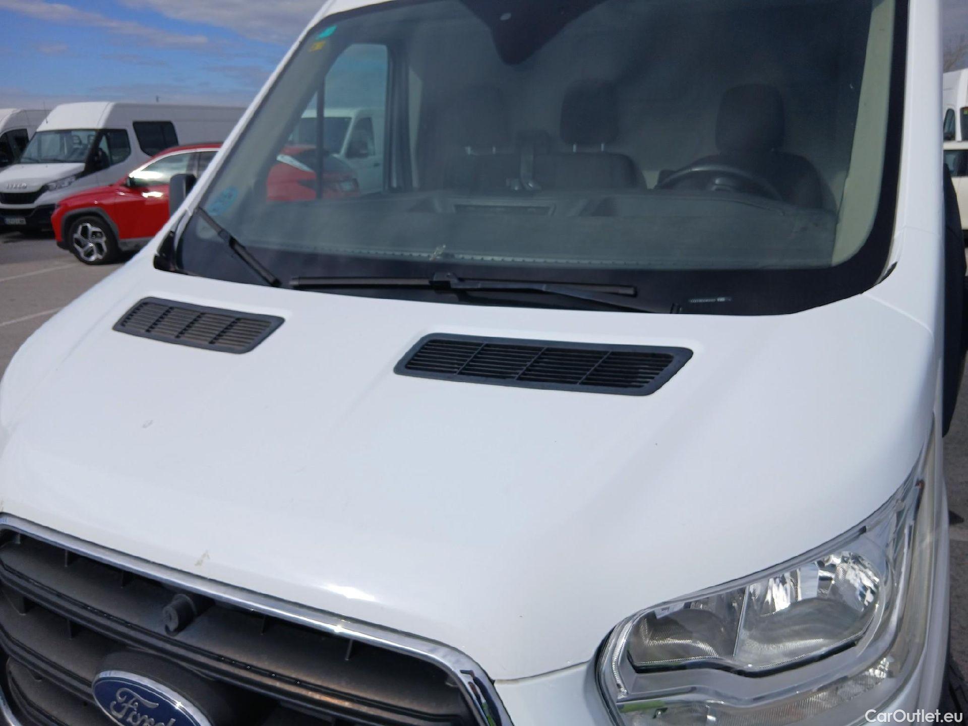  Ford  Transit FORD  / 2013 / 4P / furgón 350 96kW L3H2 Van Trend FWD #4