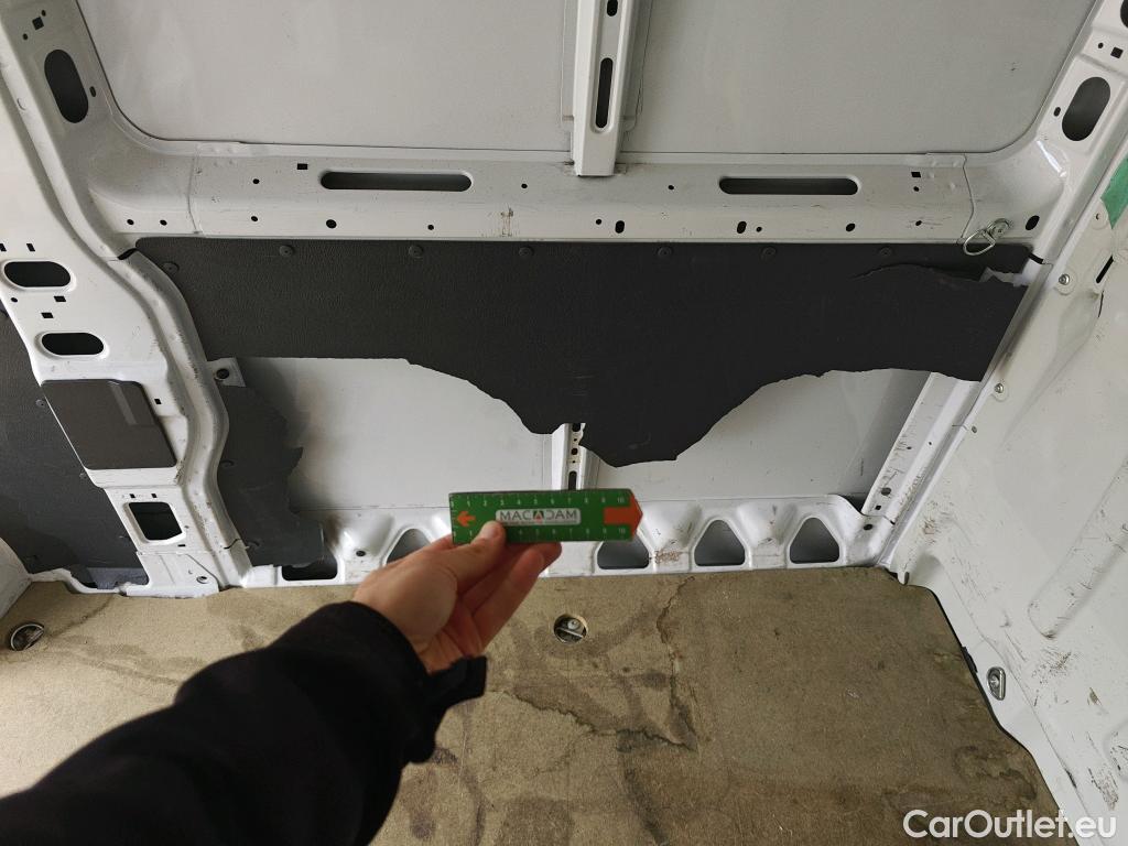  Peugeot  Boxer PEUGEOT  / 2014 / 4P / furgón 333 L2 H1 BHDI 103kW (140CV) S&S 6 V. M (AC) #4