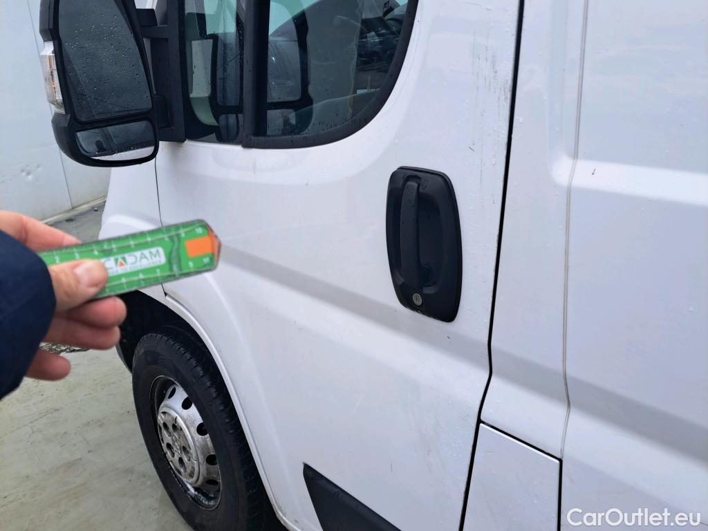  Opel  Movano OPEL  / 2021 / 4P / furgón Base L2H2 3.5T 2.2 BHDi 88kW #54