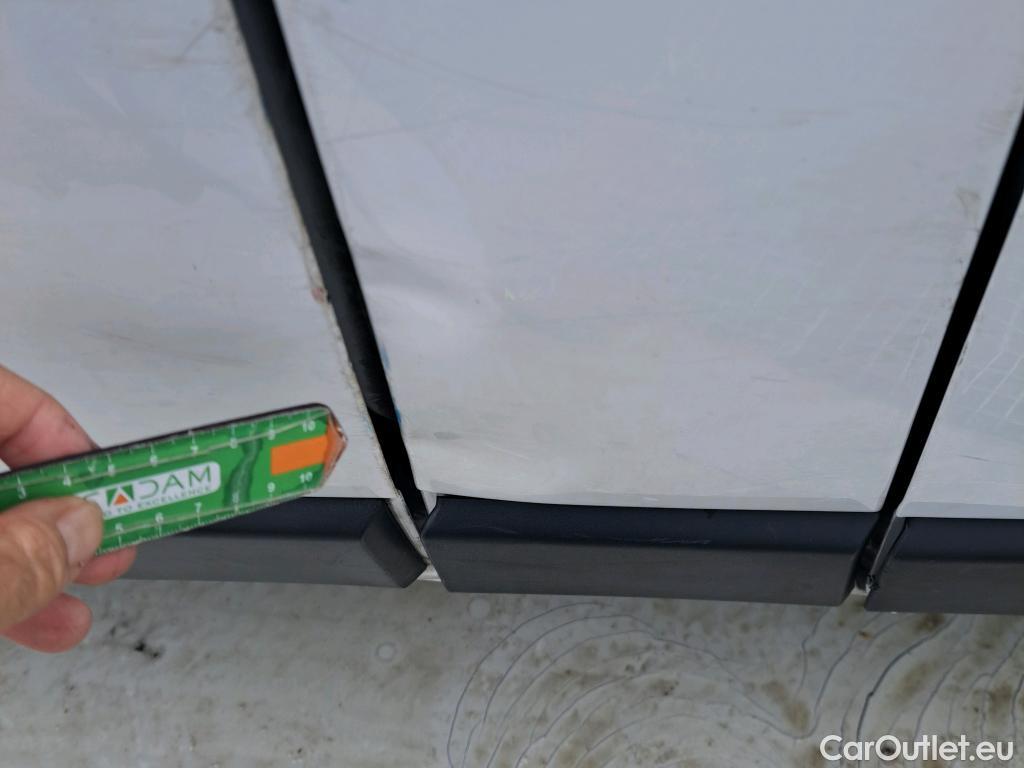  Opel  Movano OPEL  / 2021 / 4P / furgón Base L2H2 3.5T 2.2 BHDi 88kW #60