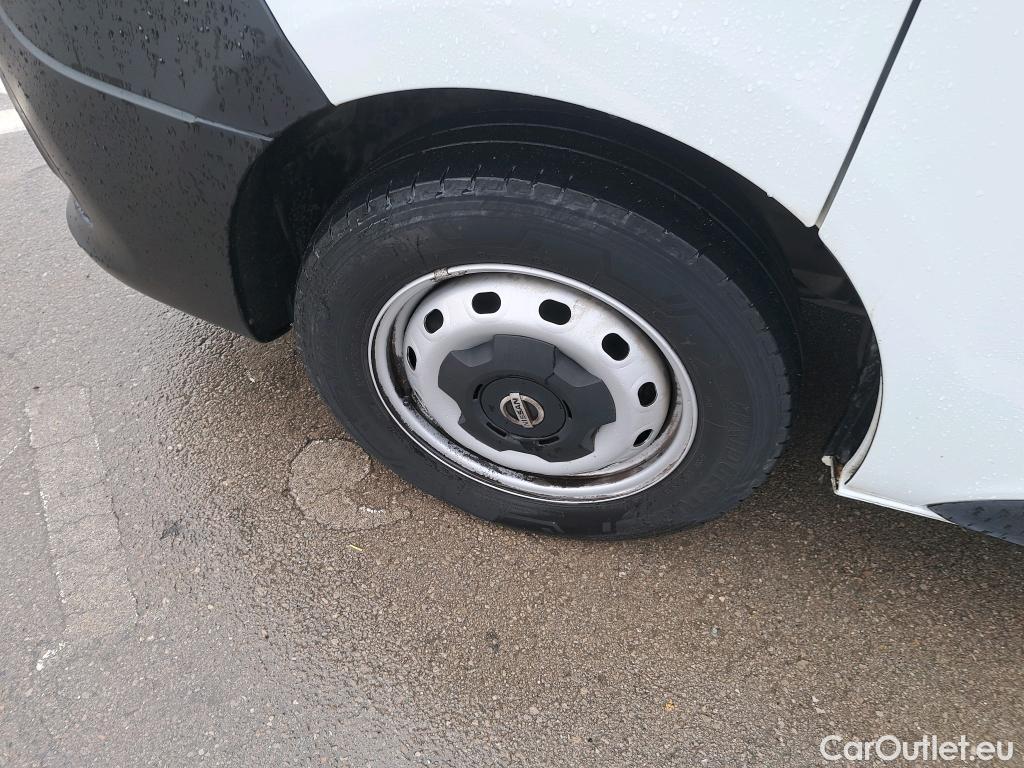  Nissan  NV300 NISSAN  / 2016 / 4P / furgón 2.0dCi 88kW (120CV) L2H1 1,2T Optima #17