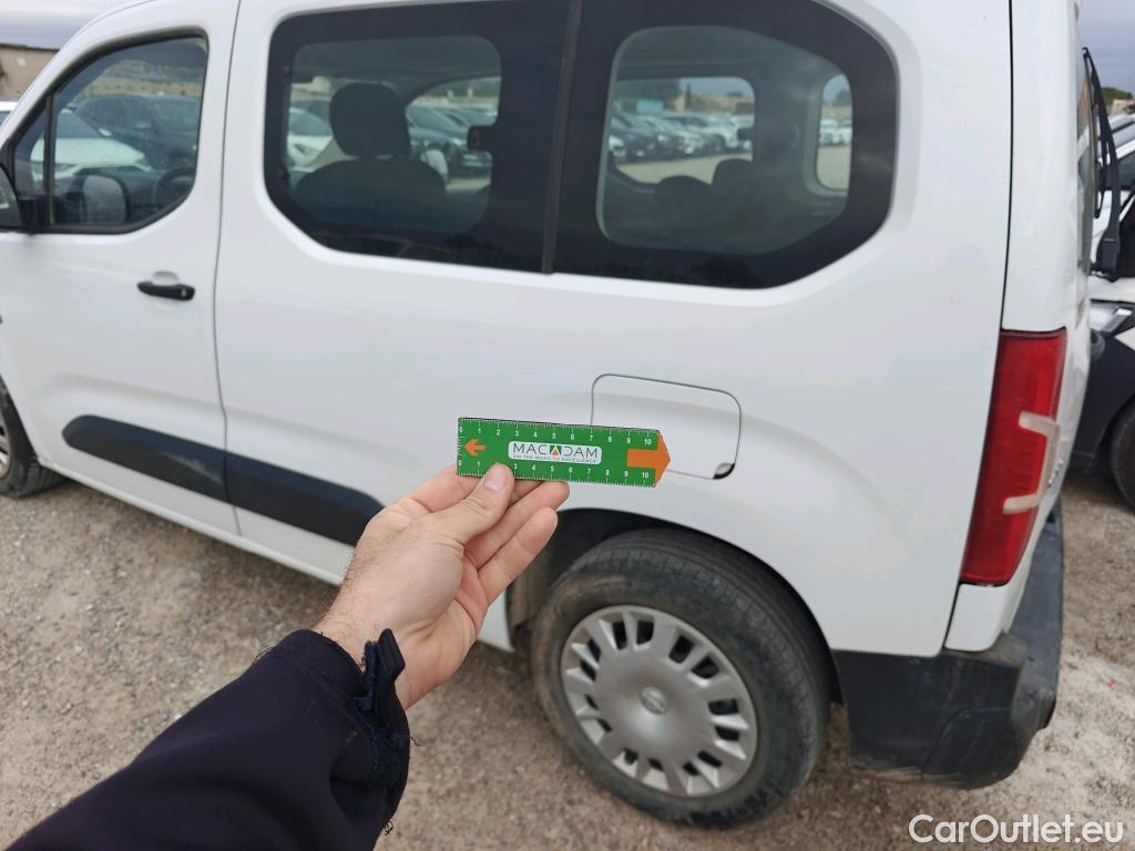  Opel  Combo OPEL  Life / 2018 / 5P / combi 1.5 TD 75kW (100CV) S/S Edition L (IND) #14