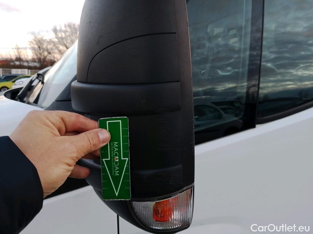  Iveco  Daily IVECO  / 2019 / 2P / chasis cabina 35C 16H 3750 CAJA ISOTERMO TRAMPILLA ZEPRO 750 KG + EQUIPO FRIO Y CONGELADO CARRIER city max #27