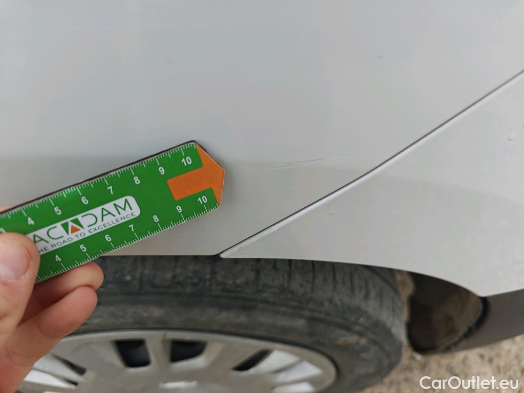  Opel  Combo OPEL  Life / 2018 / 5P / combi 1.5 TD 75kW (100CV) S/S Edition L (IND) #48