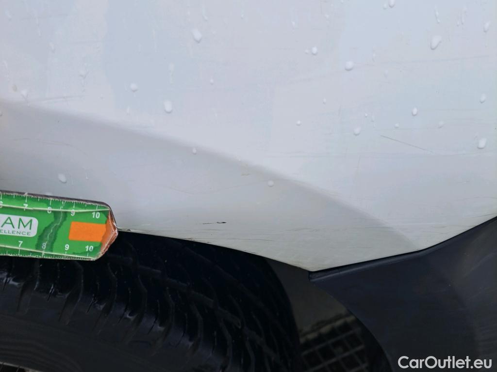  Opel  Movano OPEL  / 2021 / 4P / furgón Base L2H2 3.5T 2.2 BHDi 88kW #42