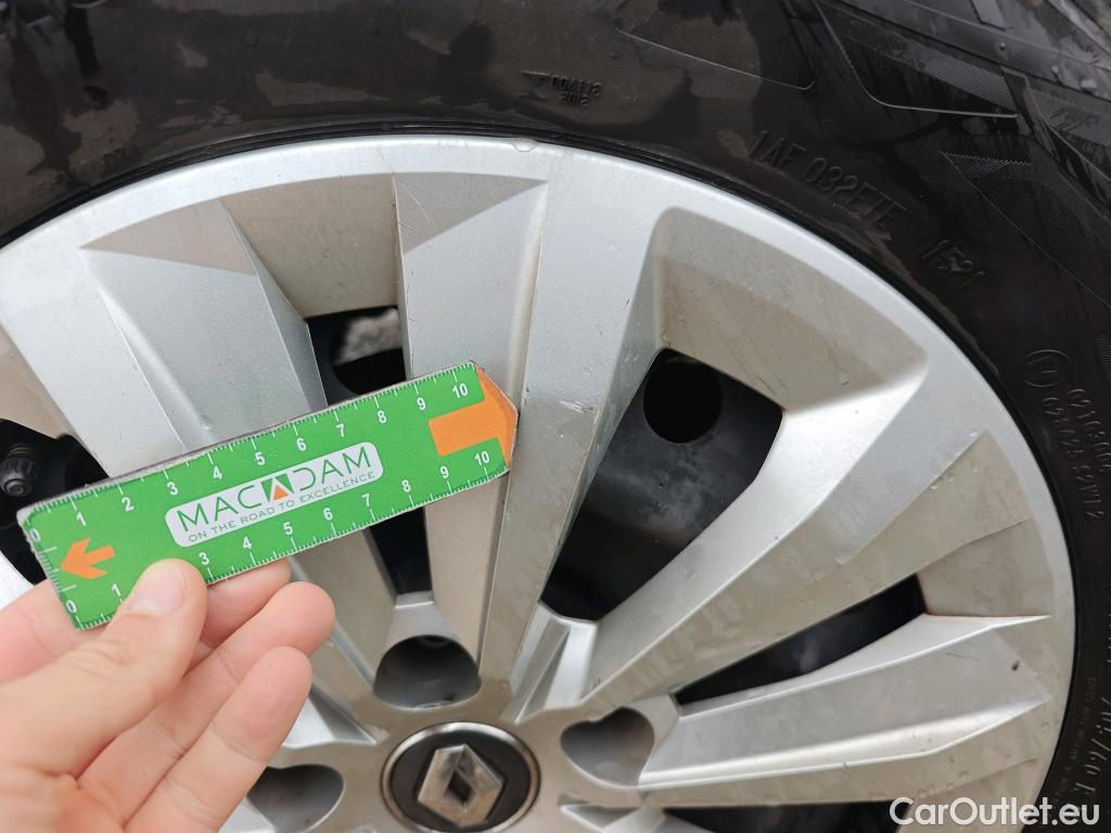  Renault  Kangoo RENAULT  Combi / 2021 / 5P / combi Life Edition One 1.5 Blue dCi 70kW(95CV) (IND)(AC) #63