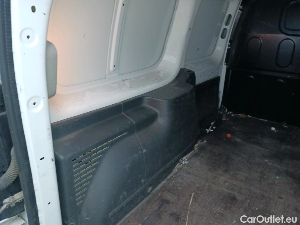  Nissan  NV200 NISSAN NV250 / 2019 / 4P / furgón 2pl 1.5dCi 70 kW (95 CV) L2H1 COMFORT #49