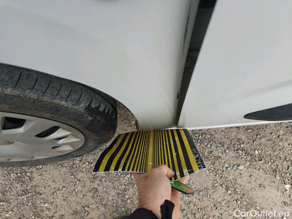  Opel  Combo OPEL  Life / 2018 / 5P / combi 1.5 TD 75kW (100CV) S/S Edition L (IND) #5