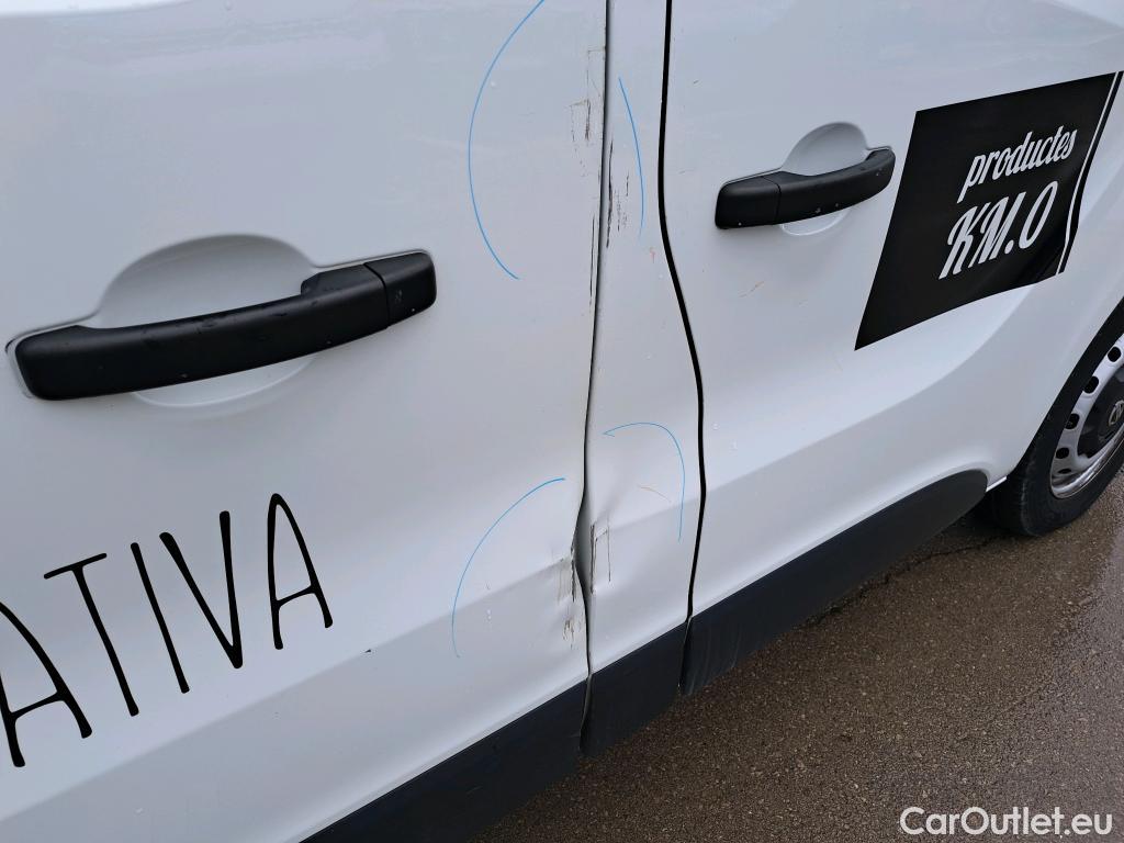  Nissan  NV300 NISSAN  / 2016 / 4P / furgón 2.0dCi 88kW (120CV) L2H1 1,2T Optima #10