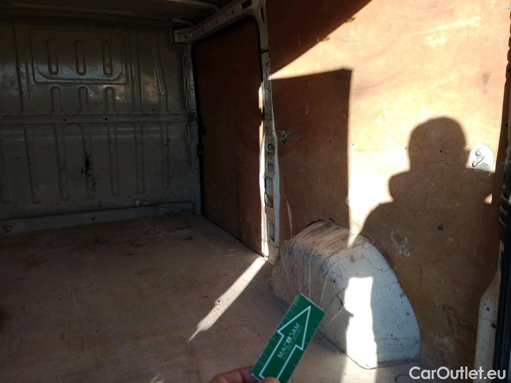  Peugeot  Boxer  Furgón 333 L2H1 Pro BlueHDi 130 #26