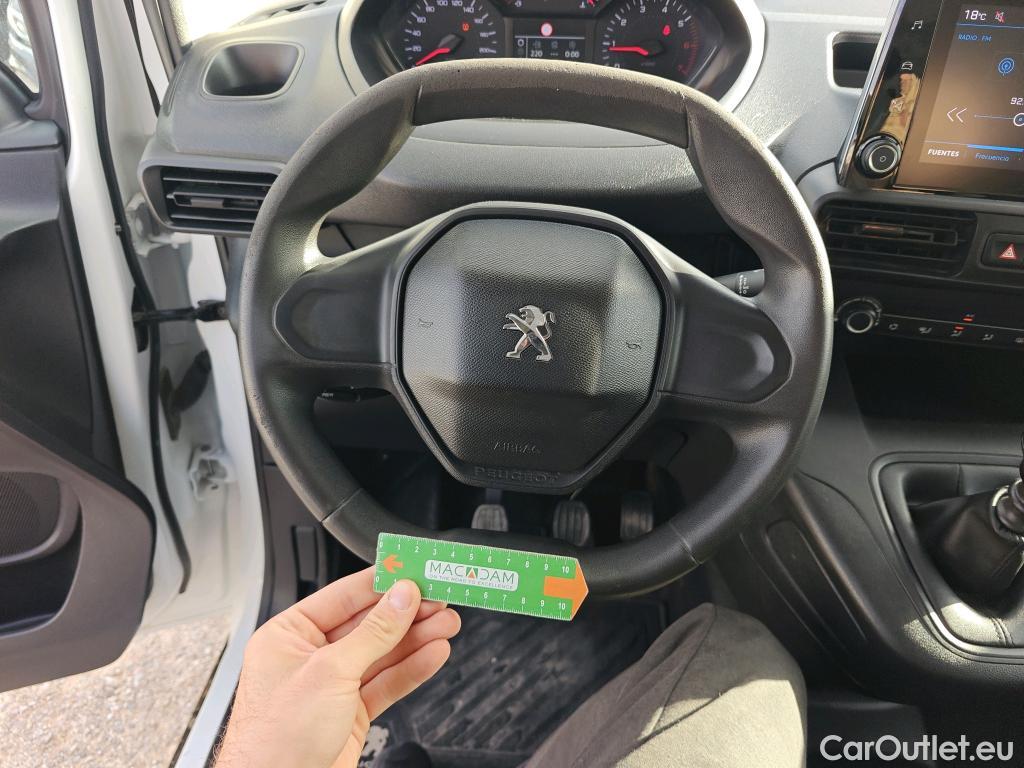  Peugeot  RIFTER PEUGEOT  / 2018 / 4P / combi Active Standard BlueHDi 73kW (IND) (CX2) #32
