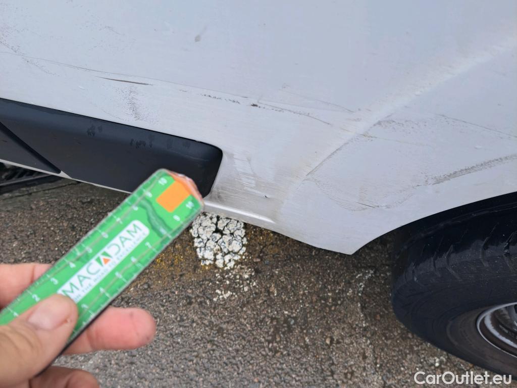  Opel  Movano OPEL  / 2021 / 4P / furgón Base L2H2 3.5T 2.2 BHDi 88kW #7