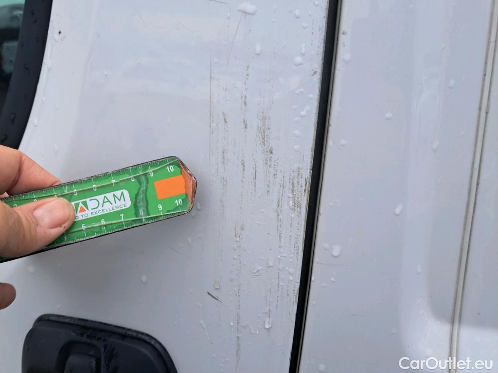  Opel  Movano OPEL  / 2021 / 4P / furgón Base L2H2 3.5T 2.2 BHDi 88kW #56