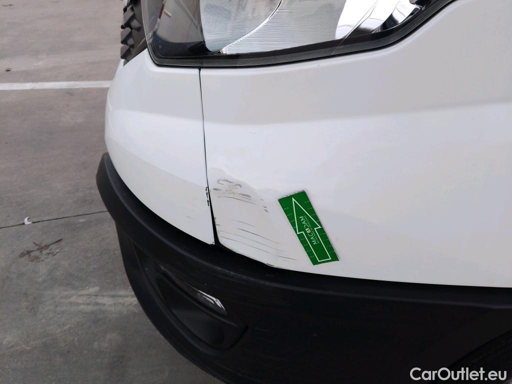  Iveco  Daily IVECO  / 2019 / 2P / chasis cabina 35C 16H 3750 CAJA ISOTERMO TRAMPILLA ZEPRO 750 KG + EQUIPO FRIO Y CONGELADO CARRIER city max #3