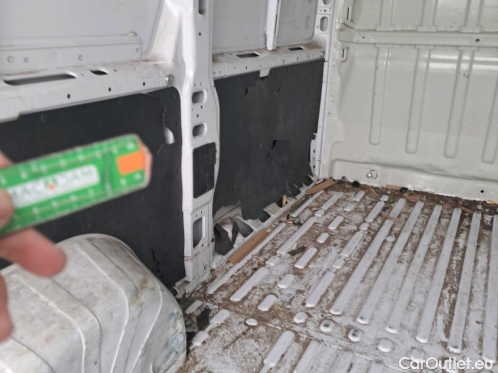  Opel  Movano OPEL  / 2021 / 4P / furgón Base L2H2 3.5T 2.2 BHDi 88kW #1