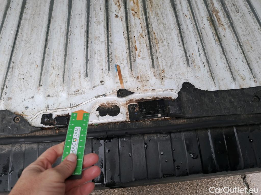  Nissan  NV300 NISSAN  / 2016 / 4P / furgón 2.0dCi 88kW (120CV) L2H1 1,2T Optima #31