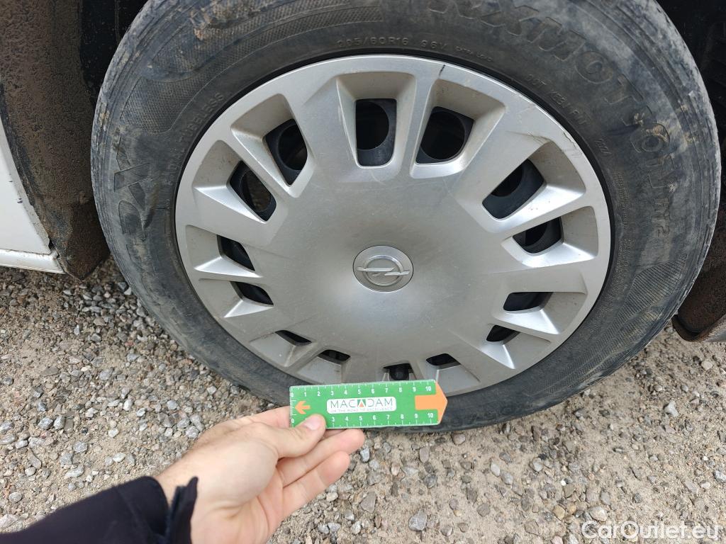  Opel  Combo OPEL  Life / 2018 / 5P / combi 1.5 TD 75kW (100CV) S/S Edition L (IND) #78