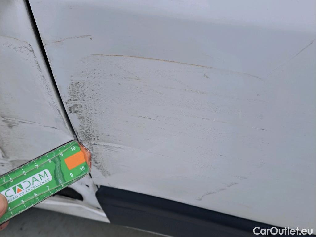  Opel  Movano OPEL  / 2021 / 4P / furgón Base L2H2 3.5T 2.2 BHDi 88kW #21