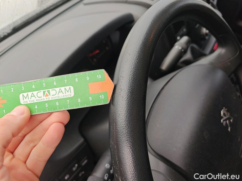  Peugeot  Boxer PEUGEOT  / 2014 / 4P / furgón 333 L2 H1 BHDI 103kW (140CV) S&S 6 V. M (AC) #23