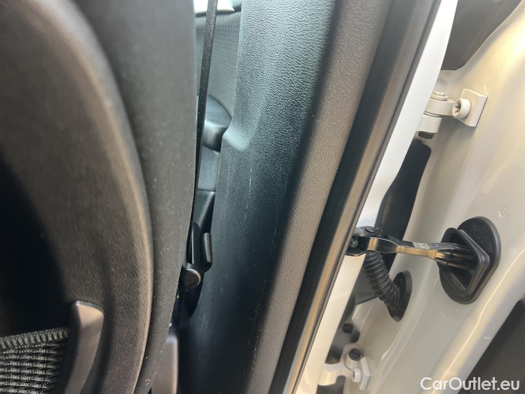  Bmw  X2 BMW  sDrive18i Advantage Steptronic Techo Solar #11