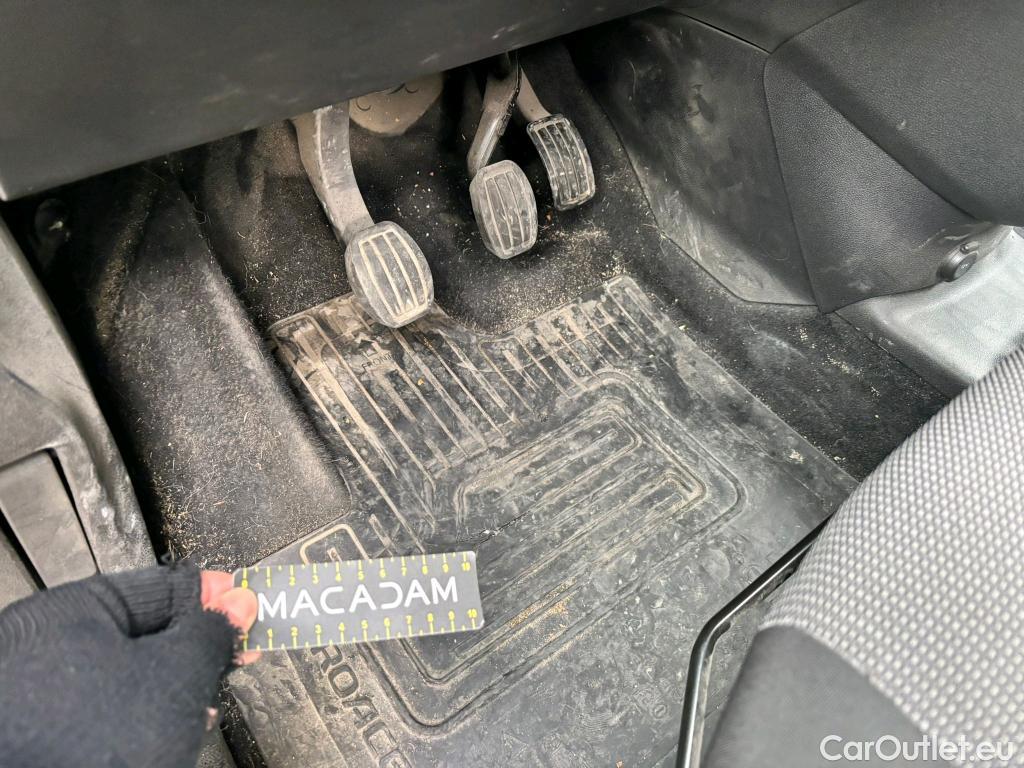  Toyota  Proace TOYOTA  City / 2020 / 4P / combi 1.5D 75kW (100CV) GX L1 (CX) #24