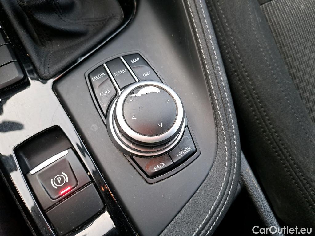  Bmw  X2 BMW  sDrive18i Advantage Steptronic Techo Solar #24