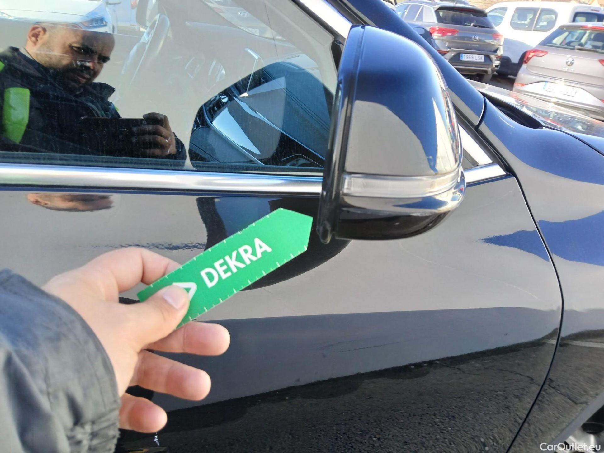  Bmw  X2 BMW  sDrive18i Impulse Steptronic Techo Solar #39