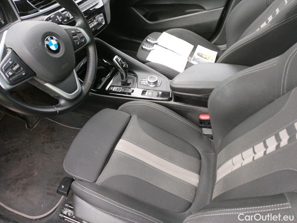  Bmw  X2 BMW  sDrive18i Impulse Steptronic Techo Solar #9