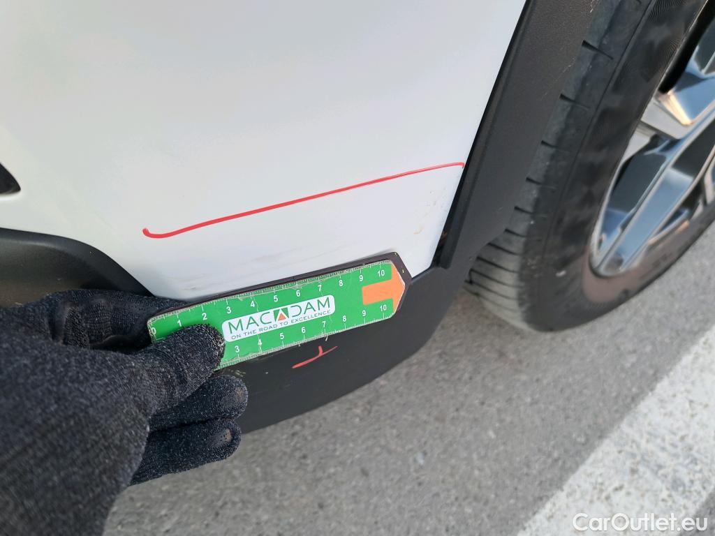  Bmw  X2 BMW  sDrive18i Advantage Steptronic Techo Solar #20