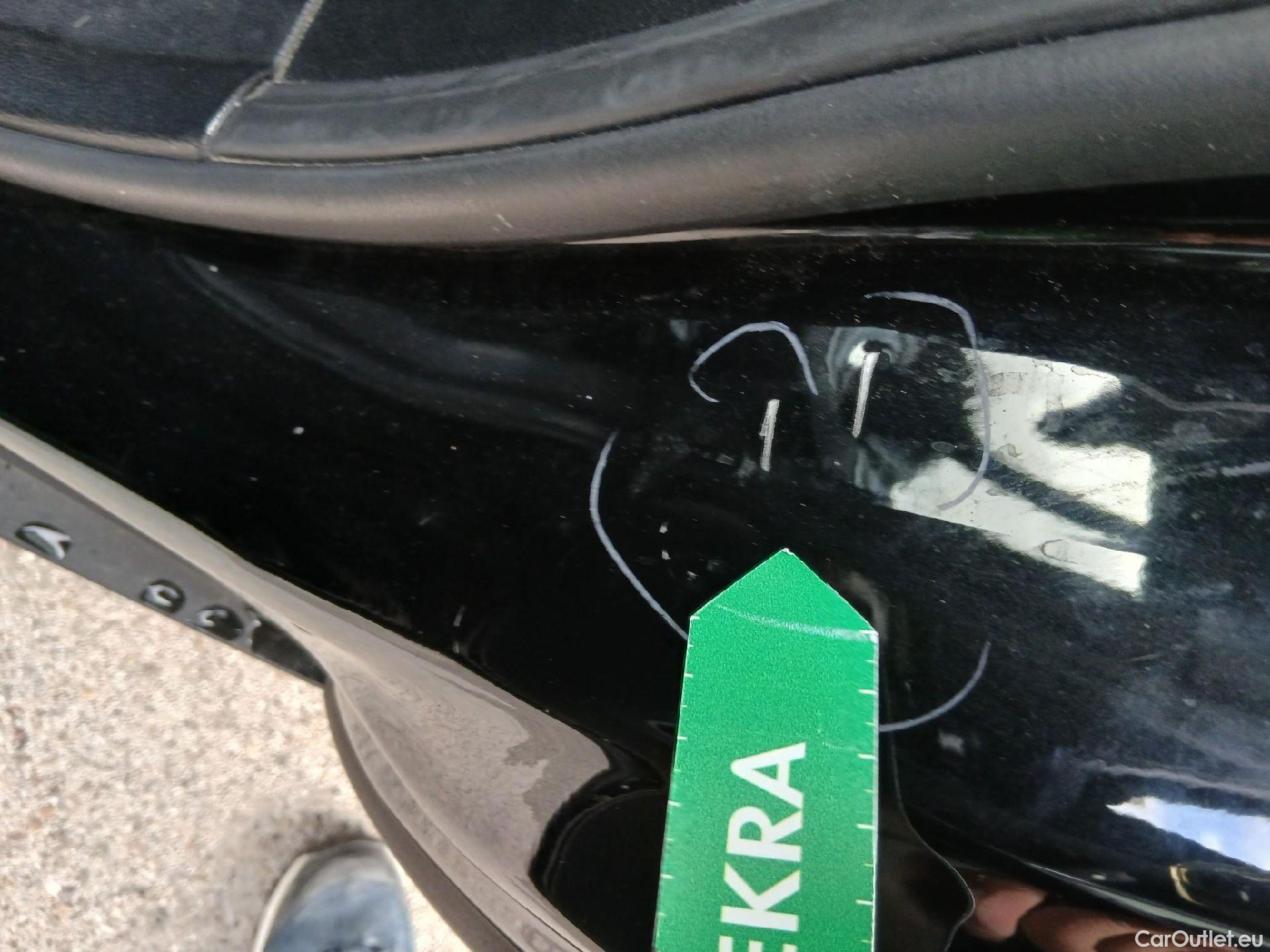  Bmw  X2 BMW  sDrive18i Impulse Steptronic Techo Solar #16