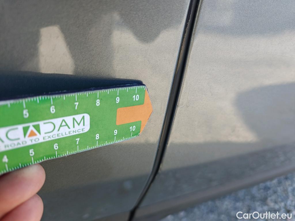  Bmw  X2 BMW  sDrive18i Impulse Steptronic Techo Solar #24