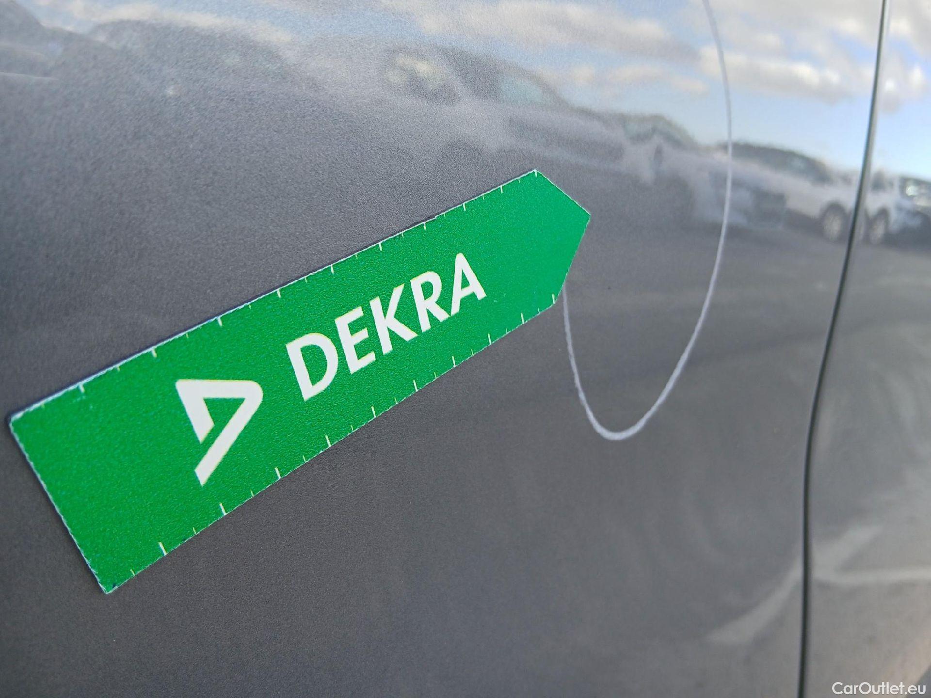  Bmw  X2 BMW  sDrive18i Impulse Steptronic Techo Solar #14