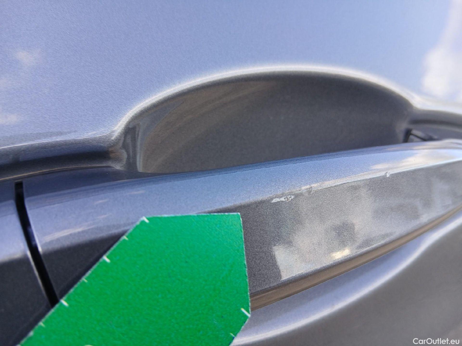  Bmw  X2 BMW  sDrive18i Impulse Steptronic Techo Solar #30