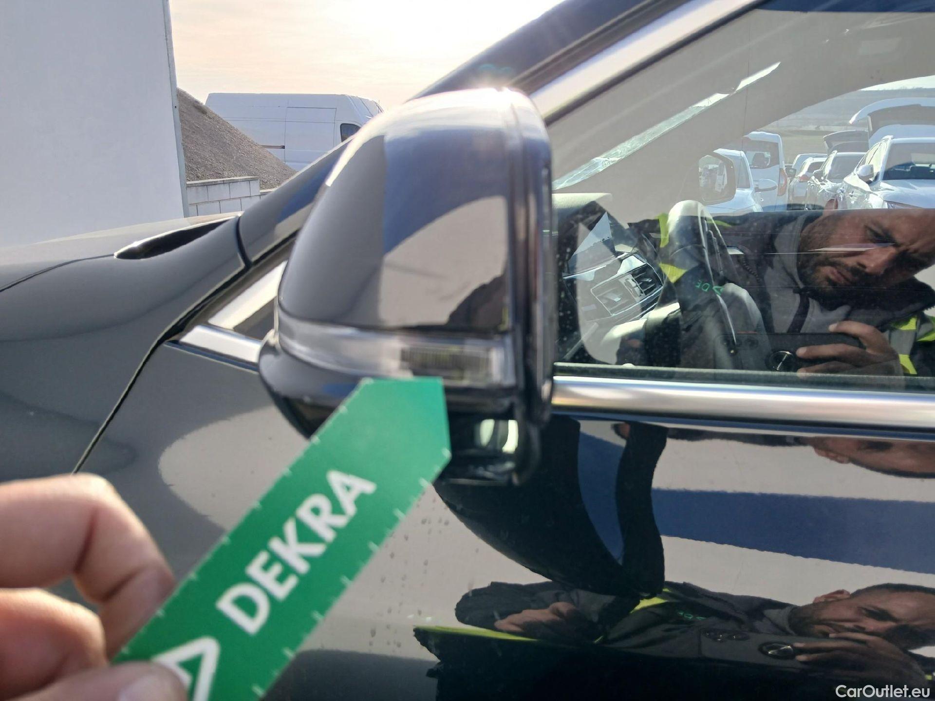  Bmw  X2 BMW  sDrive18i Impulse Steptronic Techo Solar #26