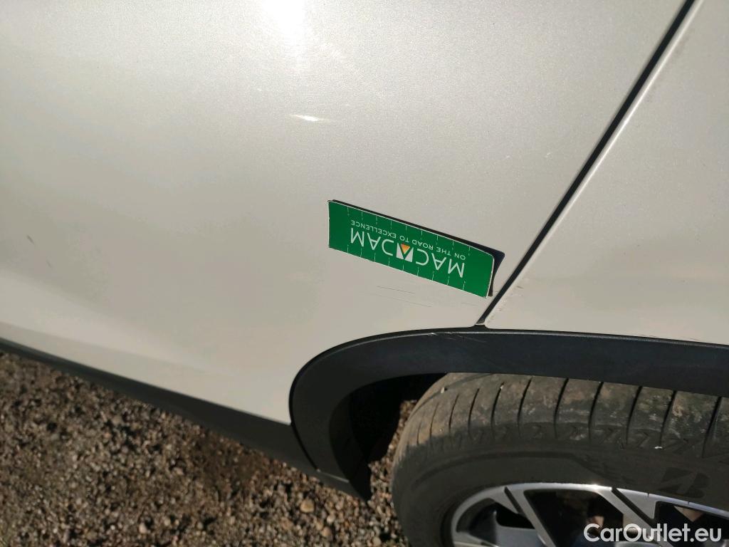  Bmw  X2 BMW  sDrive18i Advantage Steptronic Techo Solar #8