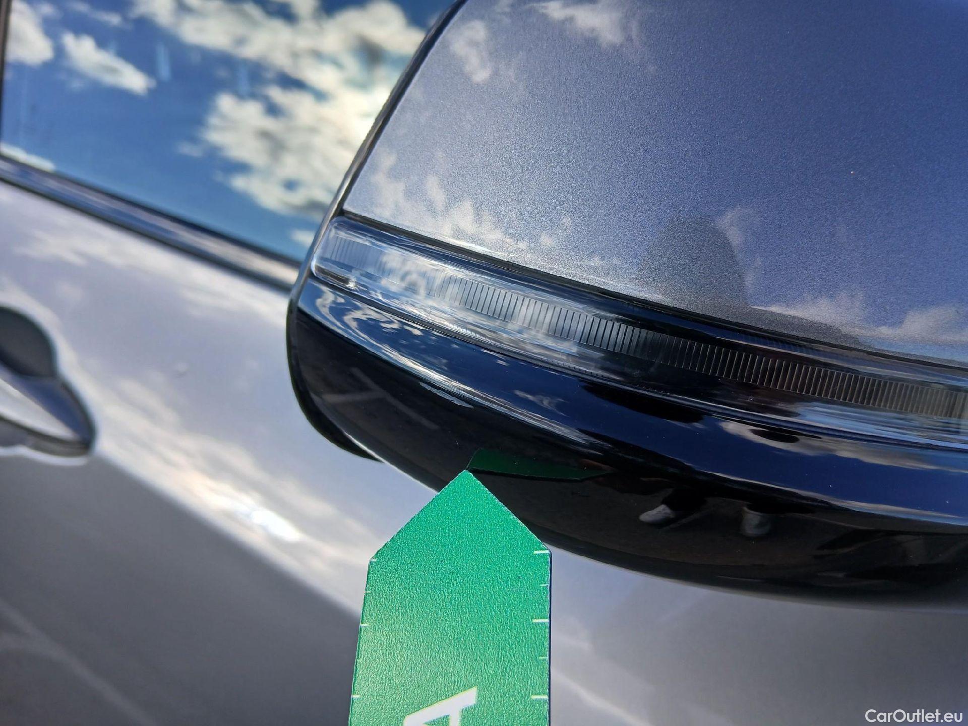  Bmw  X2 BMW  sDrive18i Impulse Steptronic Techo Solar #17