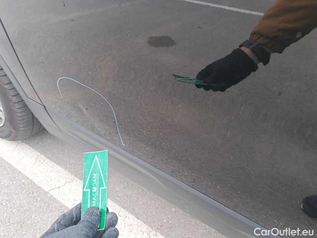  Bmw  X2 BMW  sDrive18i Impulse Steptronic Techo Solar #2