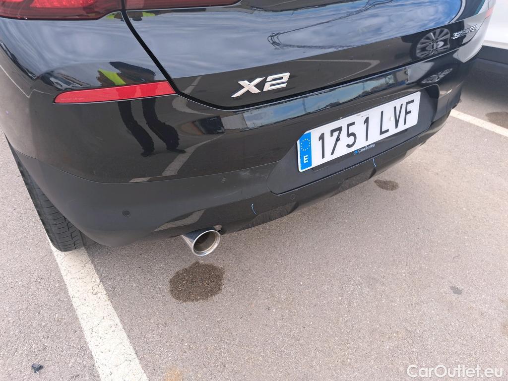  Bmw  X2 BMW  sDrive18i Impulse Steptronic Techo Solar #35