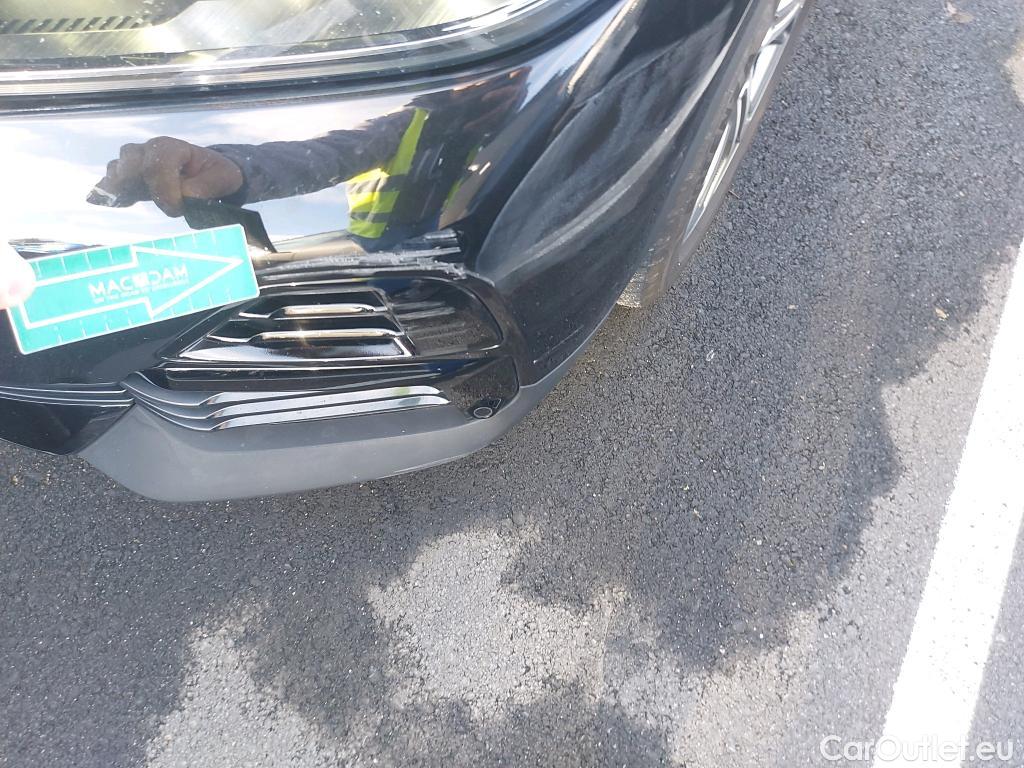  Bmw  X2 BMW  sDrive18i Impulse Steptronic Techo Solar #26