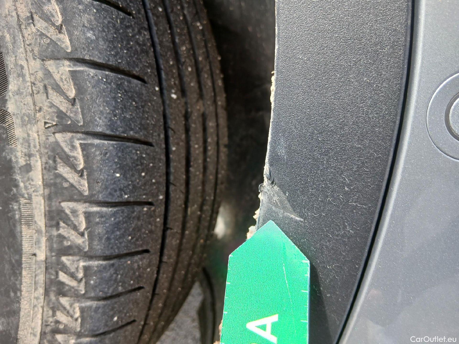  Bmw  X2 BMW  sDrive18i Impulse Steptronic Techo Solar #19