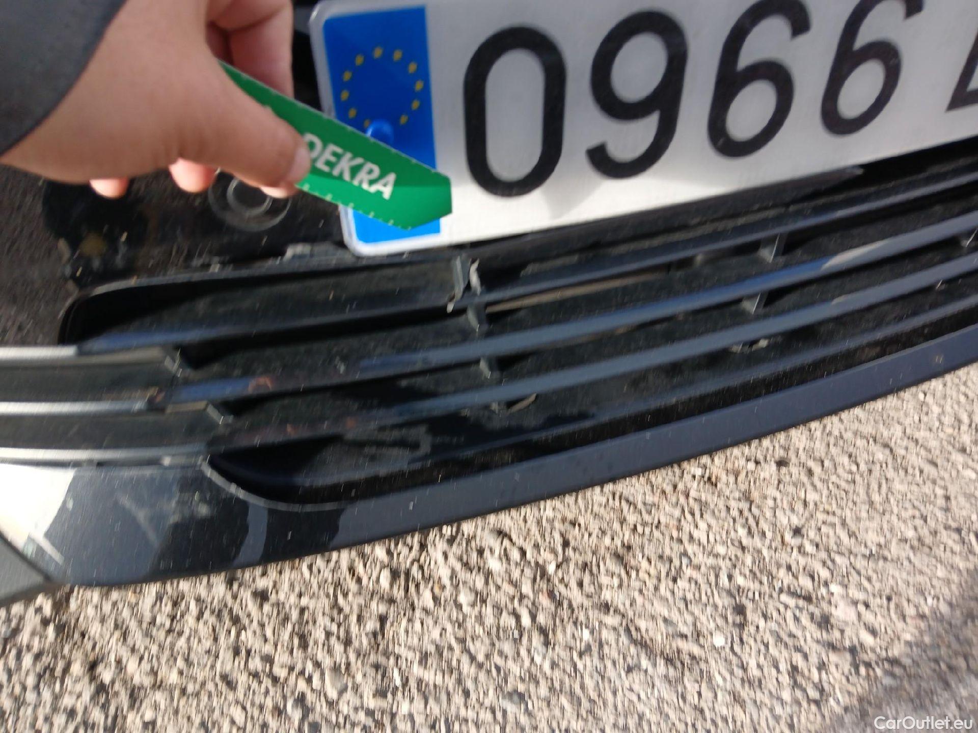  Bmw  X2 BMW  sDrive18i Impulse Steptronic Techo Solar #15