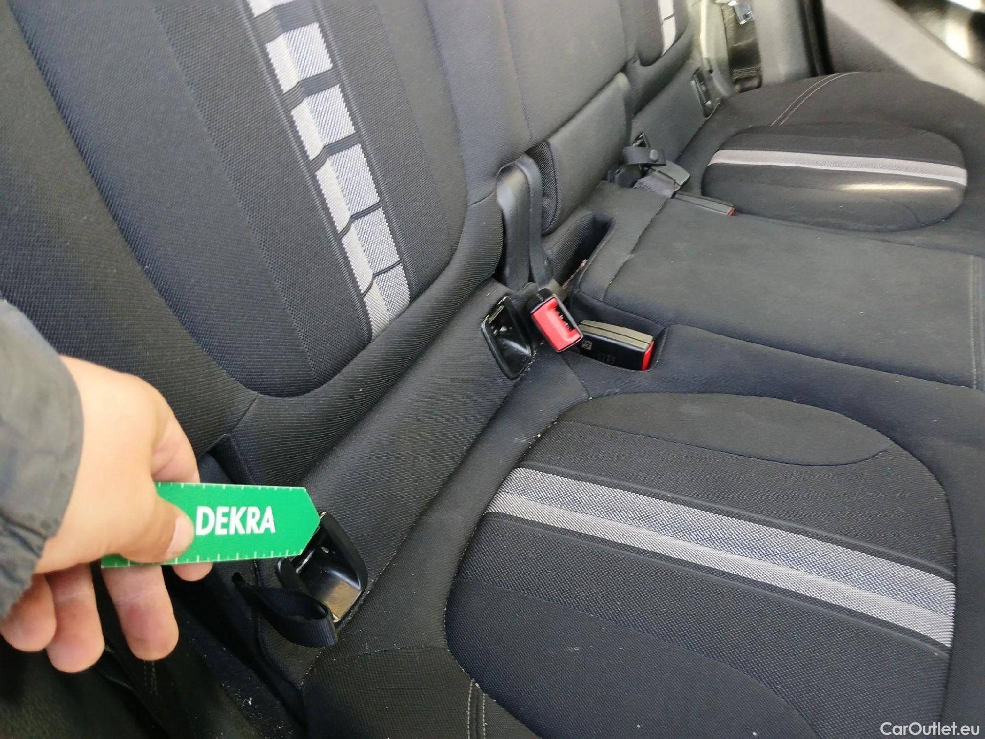  Bmw  X2 BMW  sDrive18i Impulse Steptronic Techo Solar #5