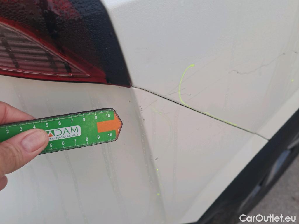  Nissan  Qashqai NISSAN  / 2021 / 5P / todoterreno DIG-T 103kW N-Connecta (con rueda repu) #19