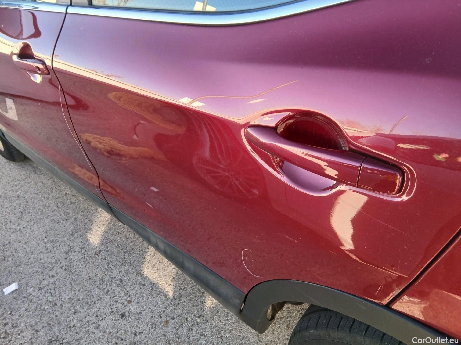  Nissan  Qashqai NISSAN  / 2017 / 5P / todoterreno dCi 85 kW (115 CV) E6D ACENTA #23